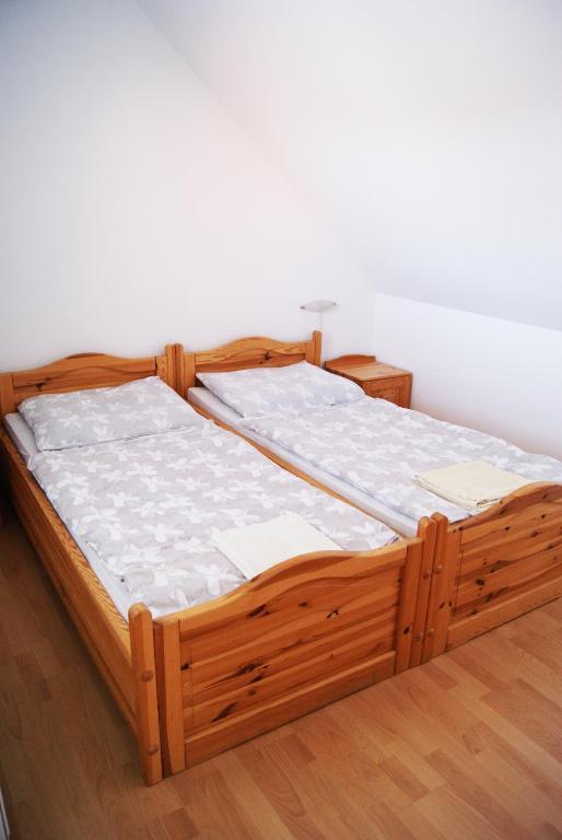Szanyi Vendeghaz Hotel Hegykő Стая снимка