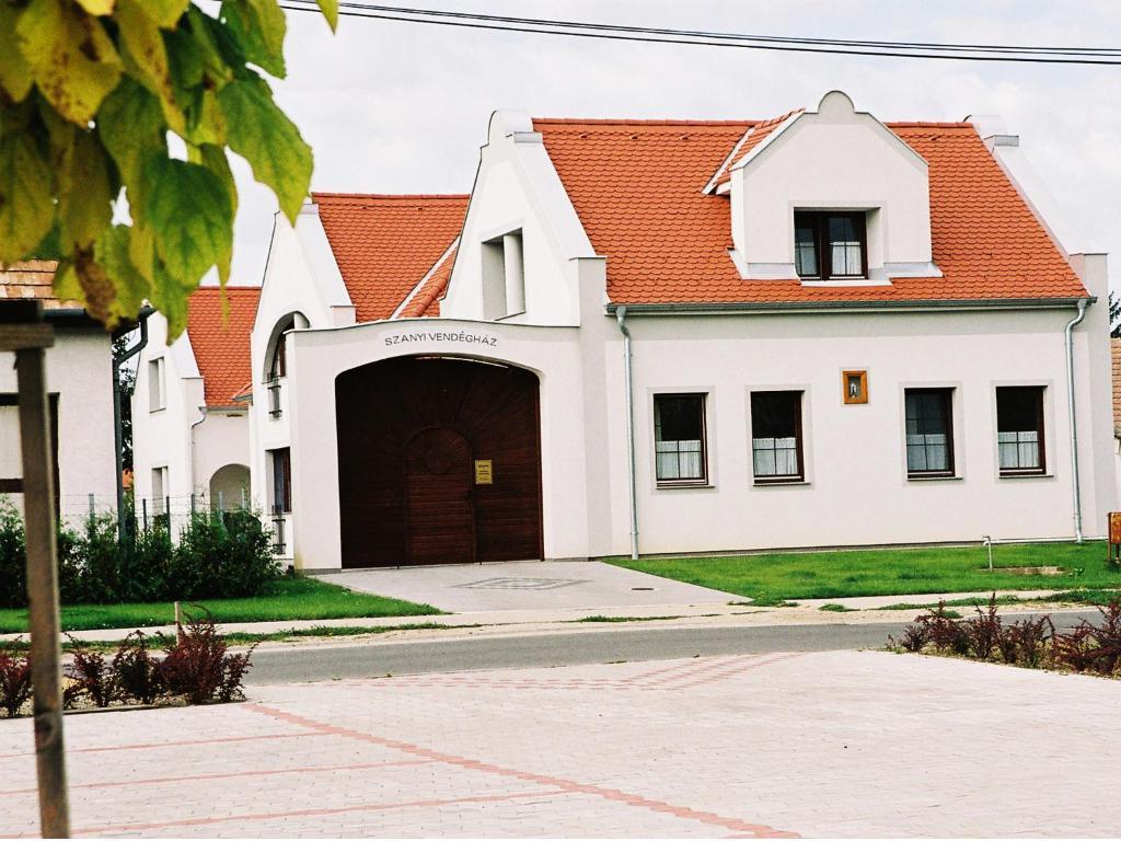 Szanyi Vendeghaz Hotel Hegykő Екстериор снимка